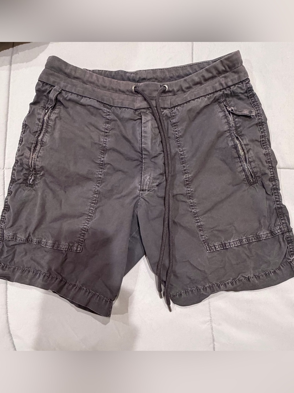 James Perse Charcoal Gray Cargo Drawstring Shorts - Picture 1 of 9